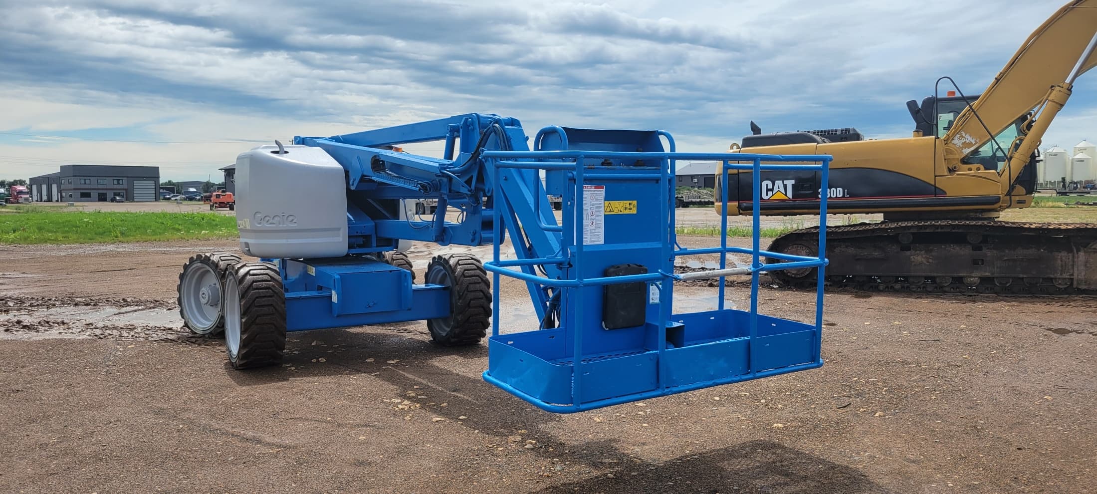 2008 Genie Z-45/25 Diesel Articulating Boom Lift — 4WD, Jobsite Ready